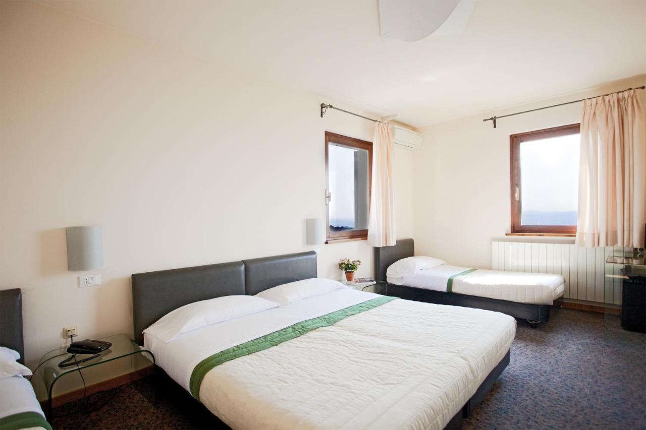 Casa Oliva Albergo Diffuso Bargni Luaran gambar