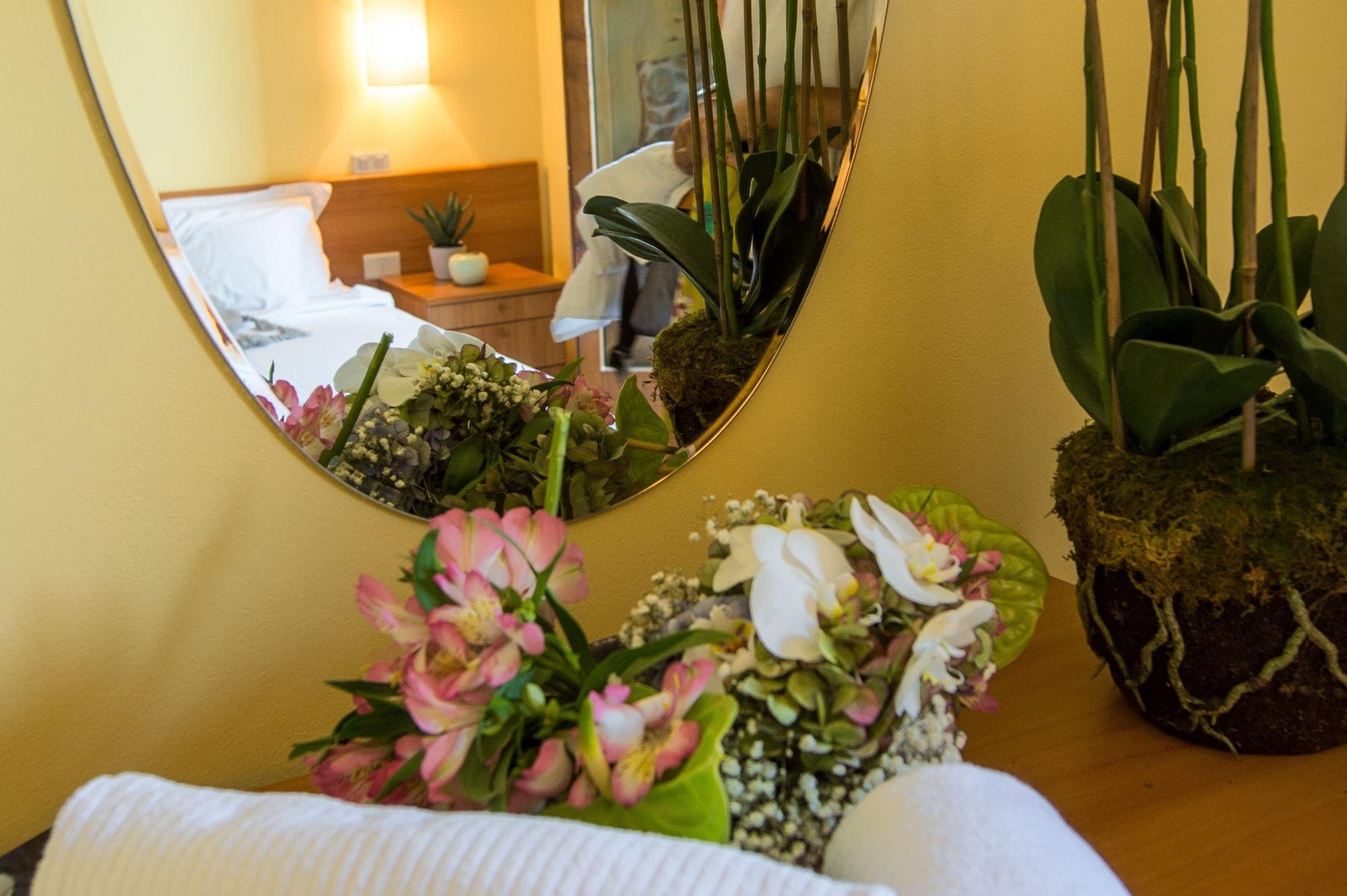 Casa Oliva Albergo Diffuso Bargni Luaran gambar